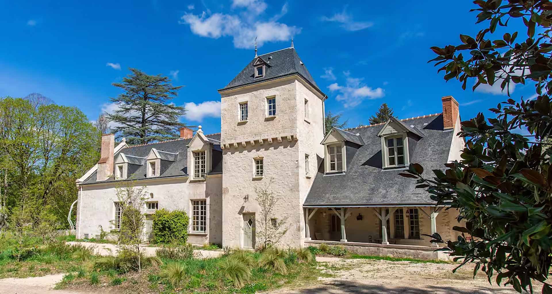Vue aérienne du Château de Conon et de ses huit hectares de parc